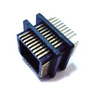 ADAPTATEUR PLCC 32 PINS