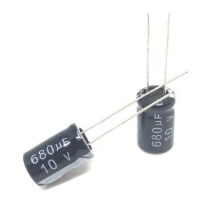 680UF 10V CONDENSATEUR CHIMIQUE