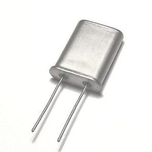 QUARTZ  22,1184mHZ (11x4x13mm)