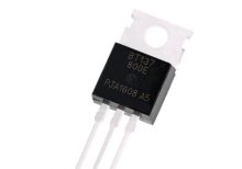 BT137-800 TRIAC 8A 800V TO-220